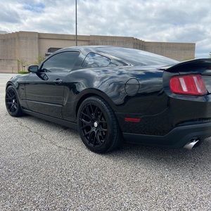 Meet your Posher, Jay